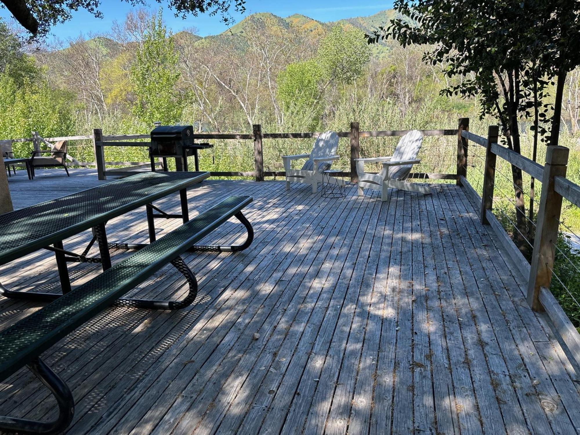 Sequoia River Front Cabins Трі-Риверс Екстер'єр фото