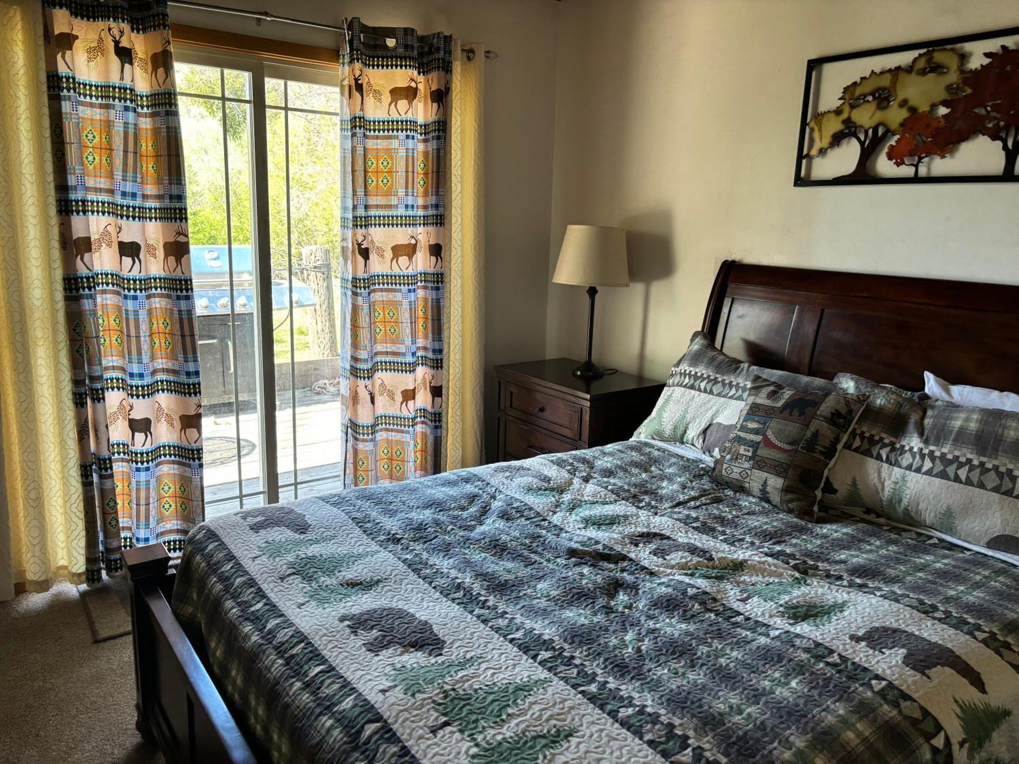 Sequoia River Front Cabins Трі-Риверс Екстер'єр фото