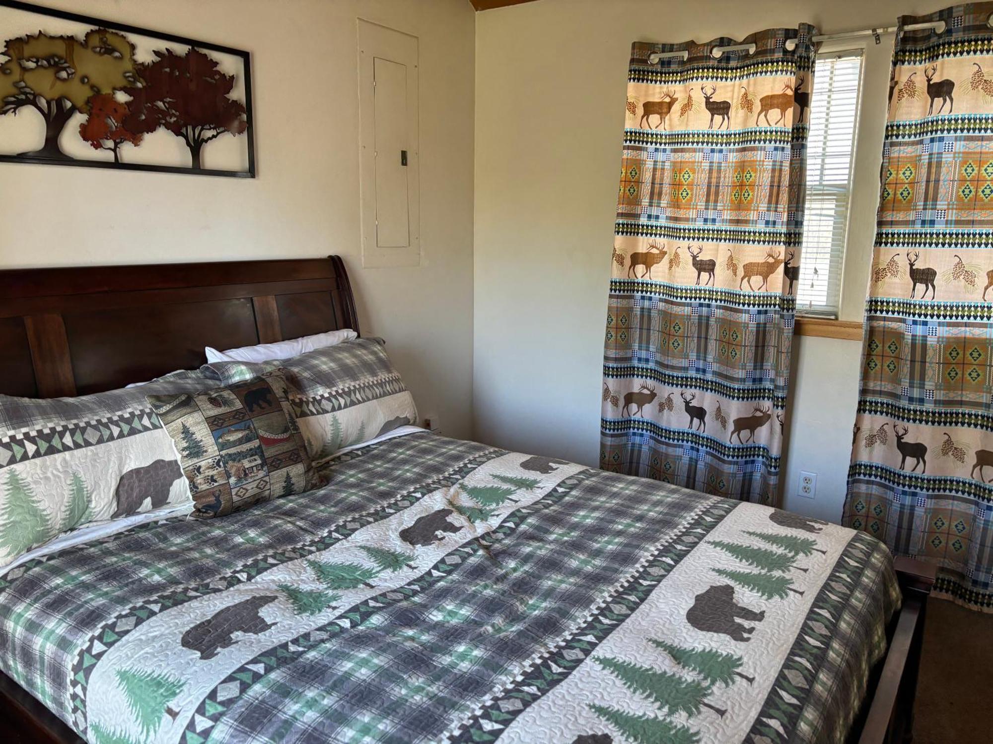 Sequoia River Front Cabins Трі-Риверс Екстер'єр фото
